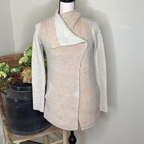 Anthropologie La Fee Verte Asymmetrical One Button Cardigan Sweater - Picture 1 of 13